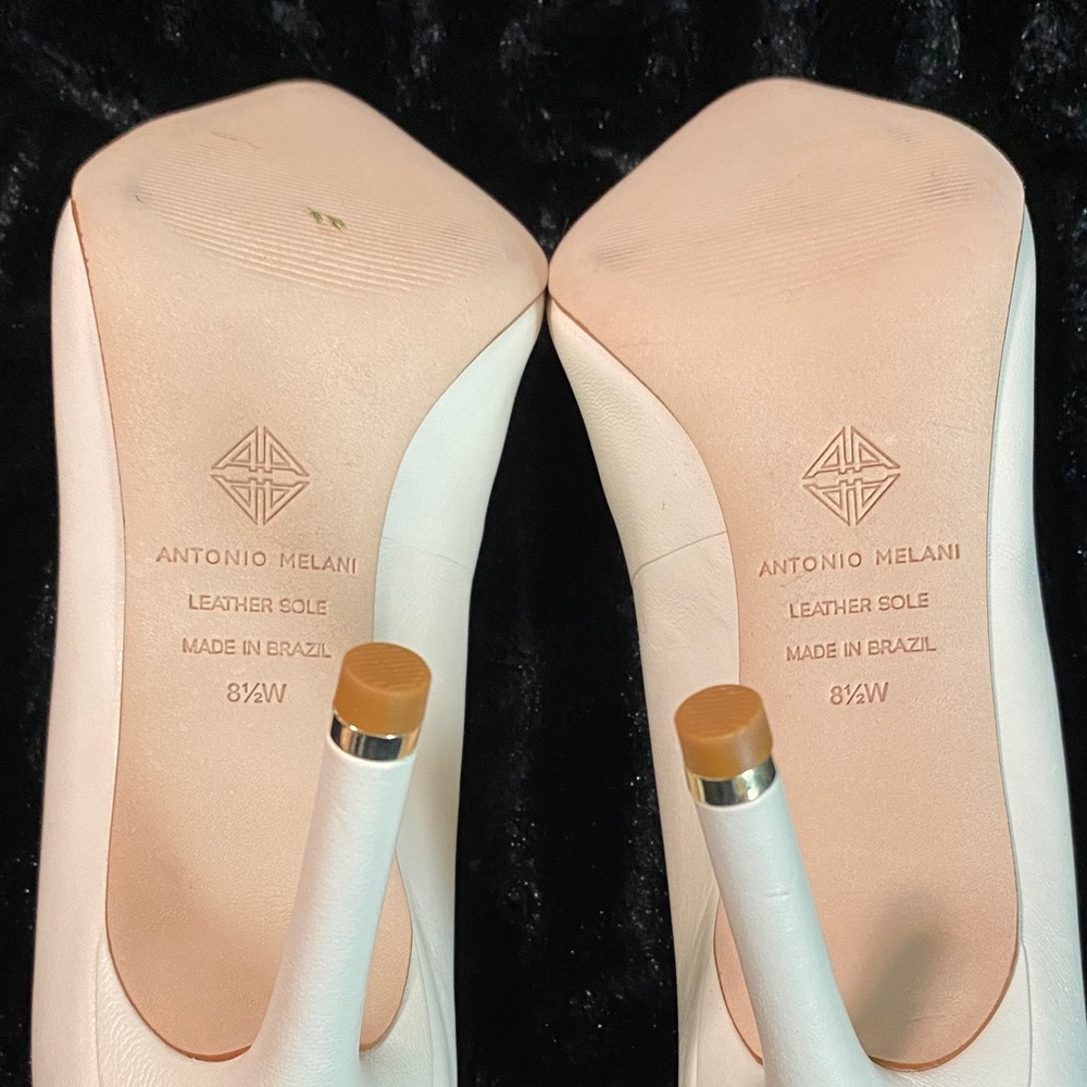 ANTONIO MELANI Light Cream Pointed-Toe Pumps - Picture 6 of 9